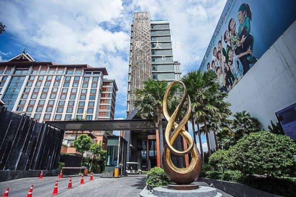 Astra 51平景观房/可步行至长康路夜市/古城/无边泳池 916 เชียงใหม่ ภายนอก รูปภาพ